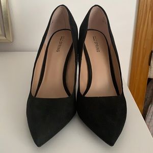 Black suede pointy heels Size 10